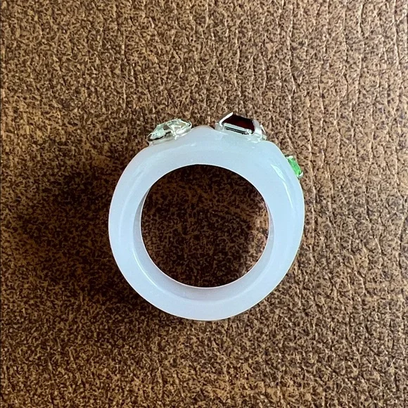 🪅Pink Y2K Acrylic Rhinestone Chunky Handcrafted Ring with Gemstones Sz 6.5 new - Picture 3 of 4